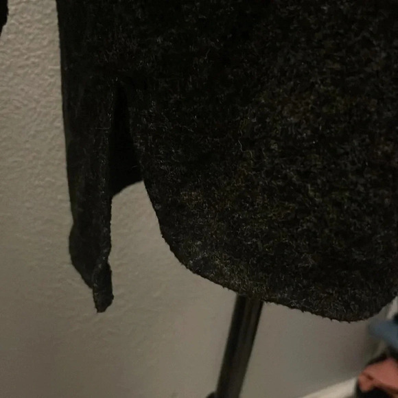 Hacci Cowl Neck Maternity Sweatshirt - Picture 5 of 10